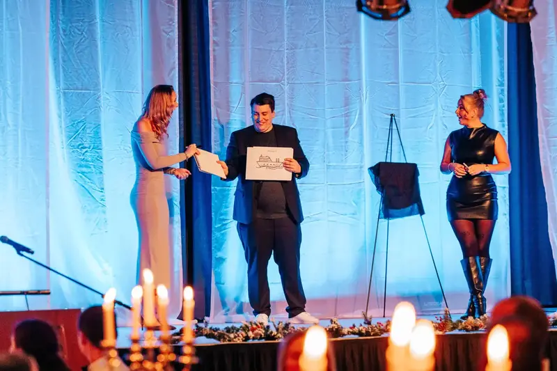 DSC_1788-ezgif.com-resize (1)