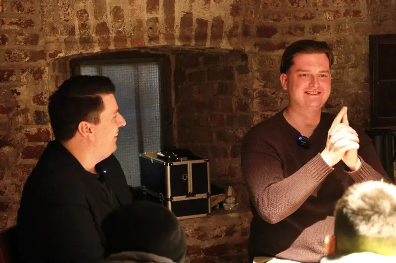 vvg24_xmas_089070-ezgif.com-resize (1)